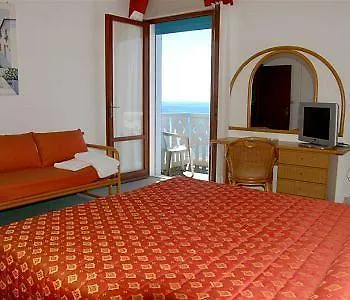 Capitol Лидо-ди-Езоло