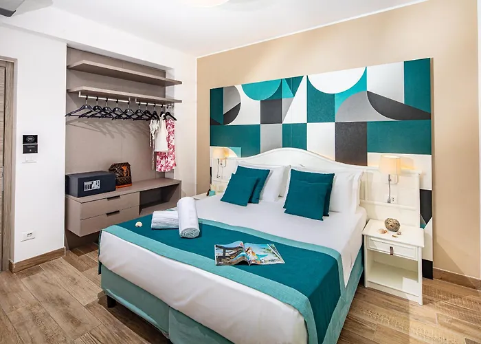 国会大厦酒店 酒店