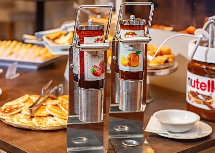 Capitol Ξενοδοχείο 4*