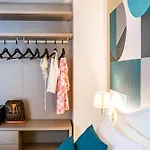 Hotel Capitol 4*