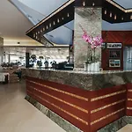 Hotel Capitol 4*