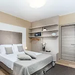 Capitol Hotel 4*
