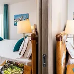 Hotel Capitol
