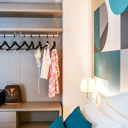Otel Capitol 4*