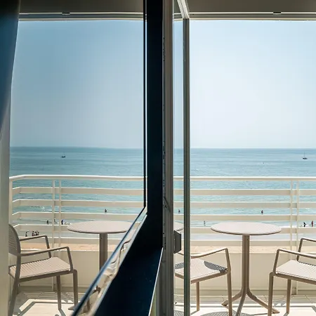 Capitol Otel 4*